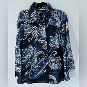 Le Lis Blanc Blue flowers printed Shirt long sleeves NWOT